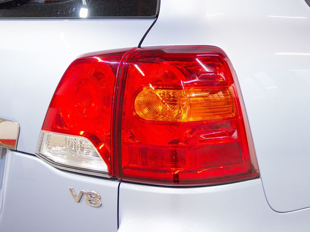 Toyota Land Cruiser 2013 - фото автомобиля