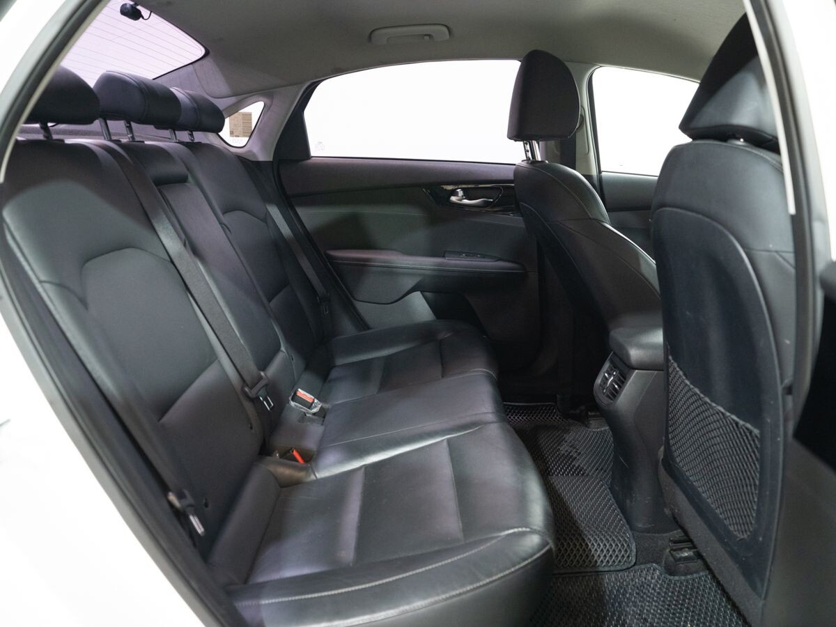 Kia K3 2019 - фото автомобиля