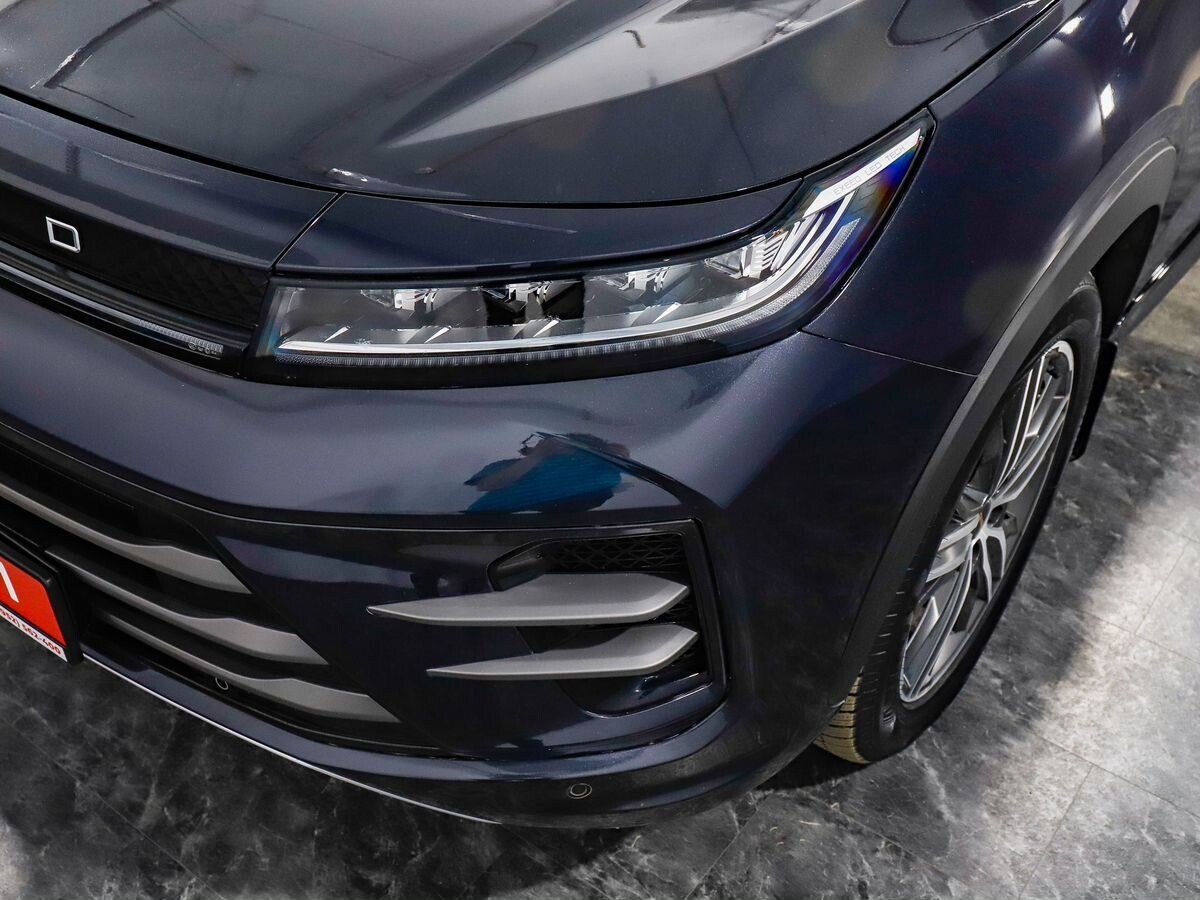 Exeed LX 2023 - фото автомобиля