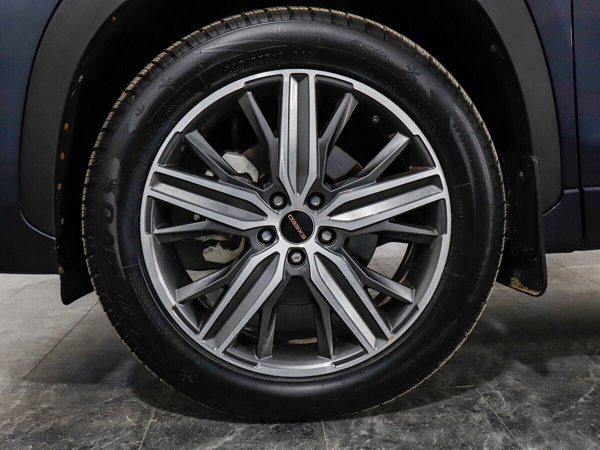 Exeed LX 2023 - фото автомобиля