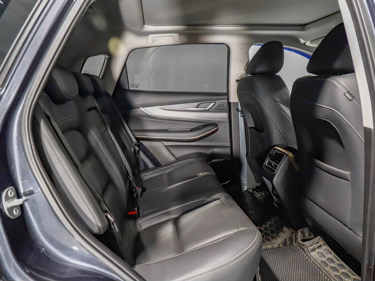 Exeed LX 2023 - фото автомобиля