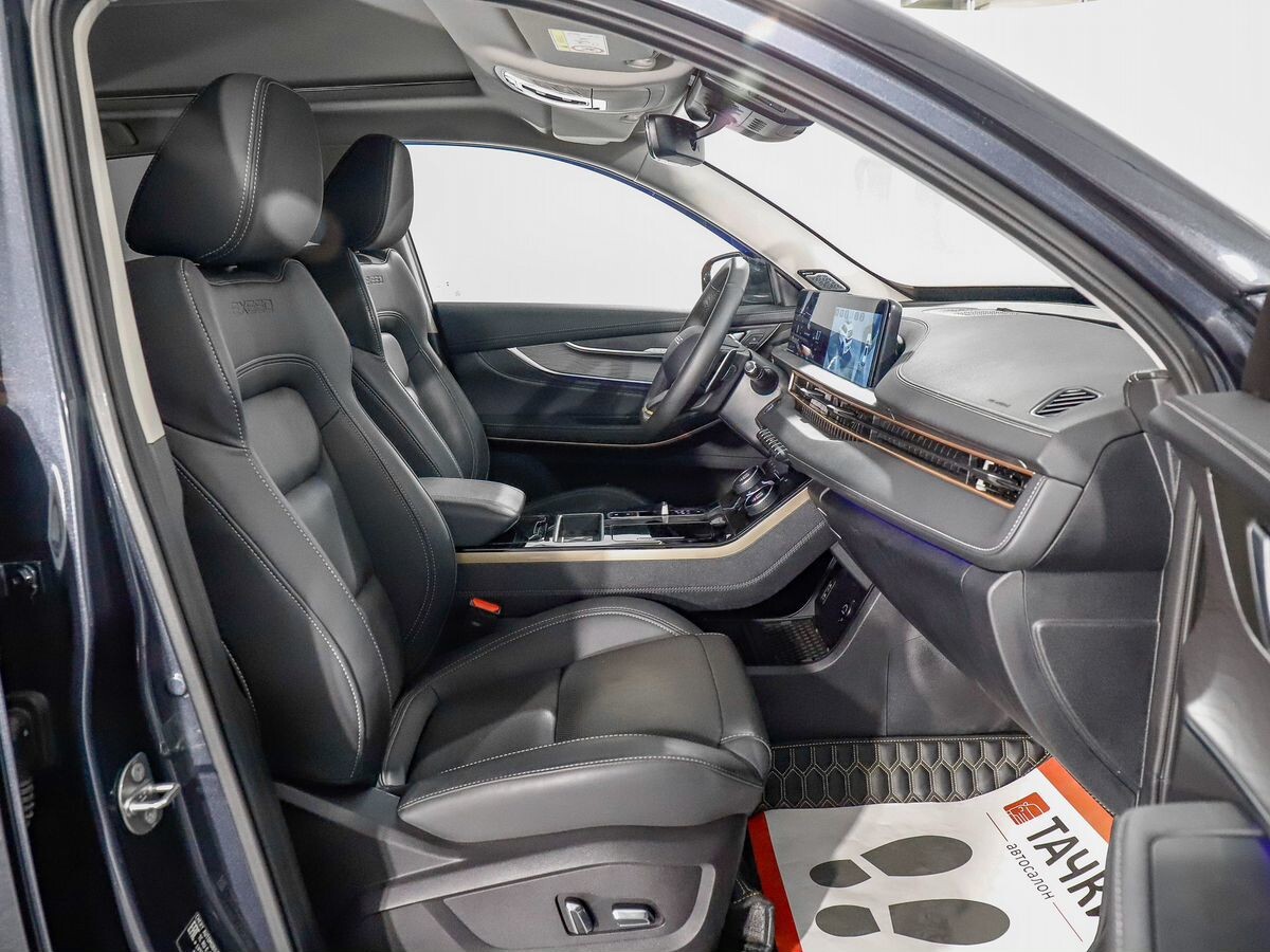 Exeed LX 2023 - фото автомобиля