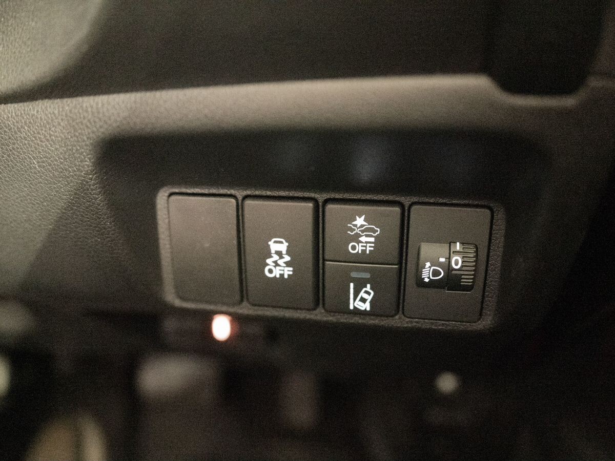 Honda Shuttle 2020 - фото автомобиля