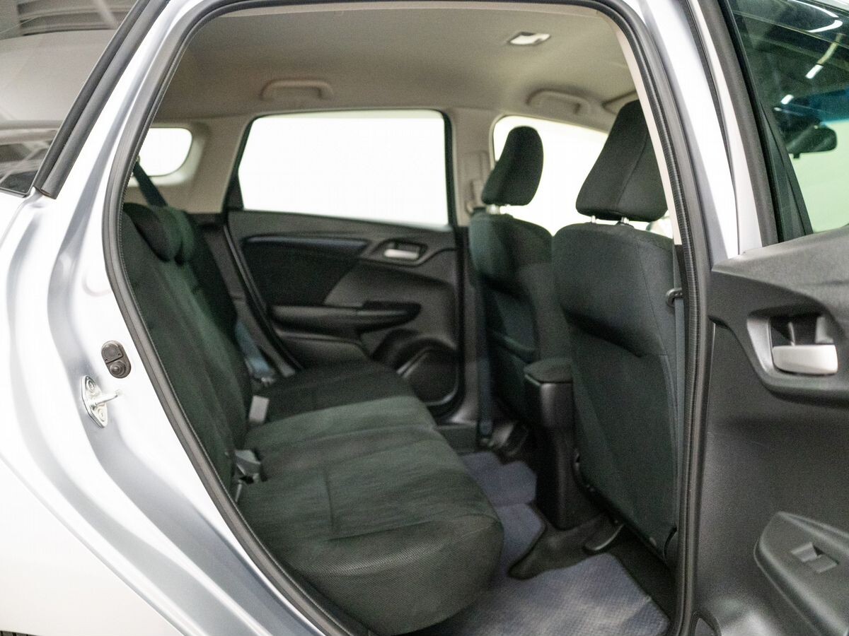 Honda Shuttle 2020 - фото автомобиля