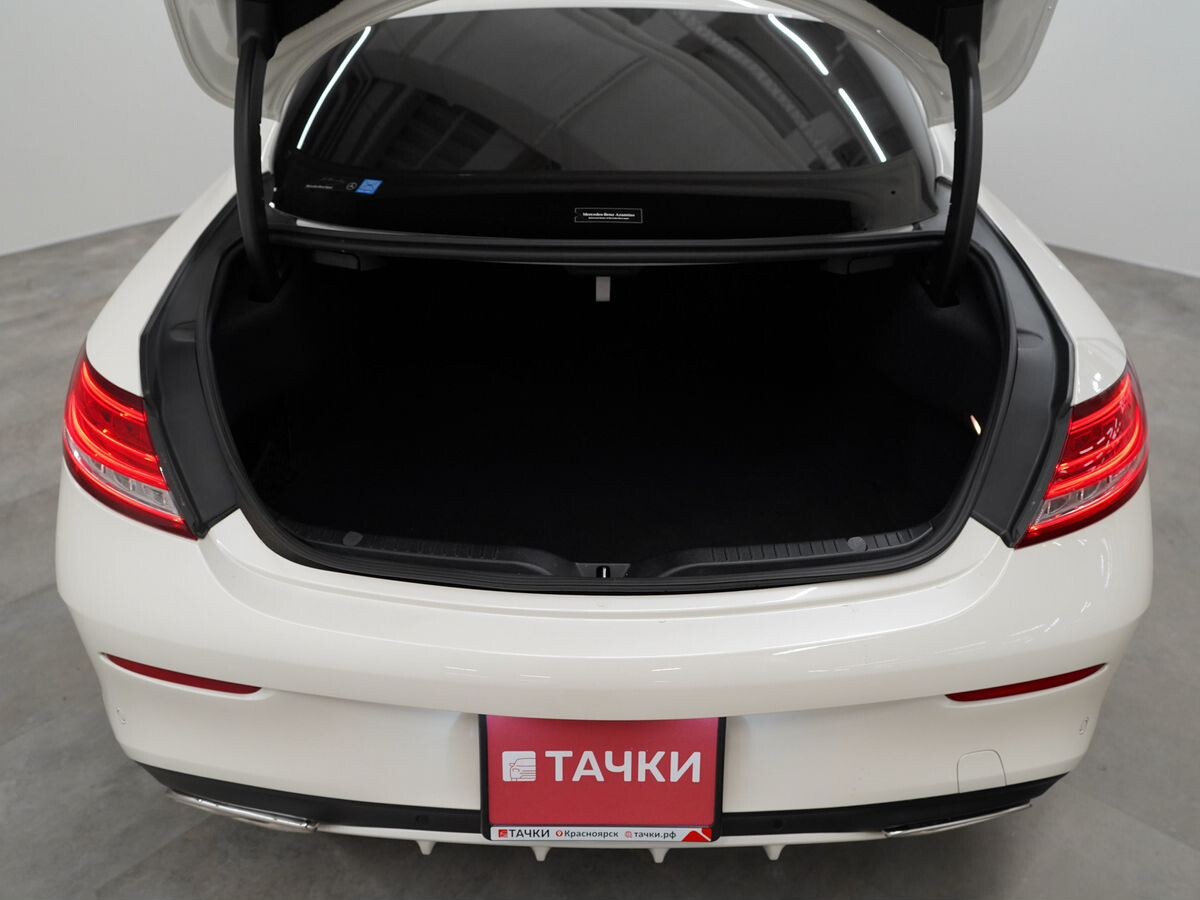 Mercedes-Benz C-Class 2016 - фото автомобиля