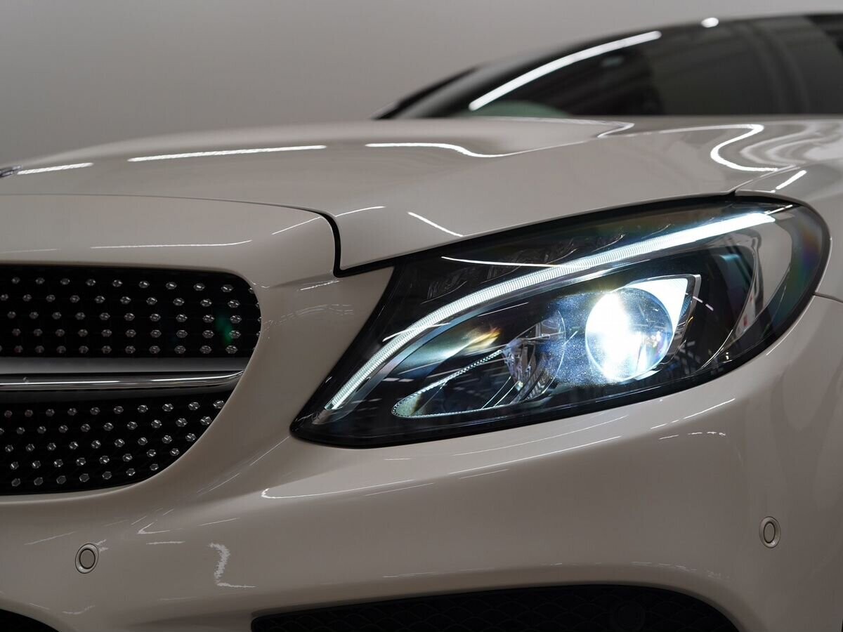 Mercedes-Benz C-Class 2016 - фото автомобиля