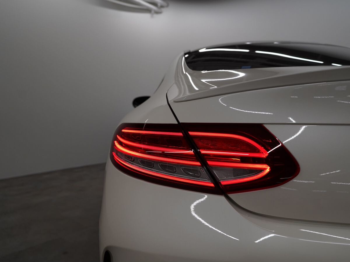 Mercedes-Benz C-Class 2016 - фото автомобиля