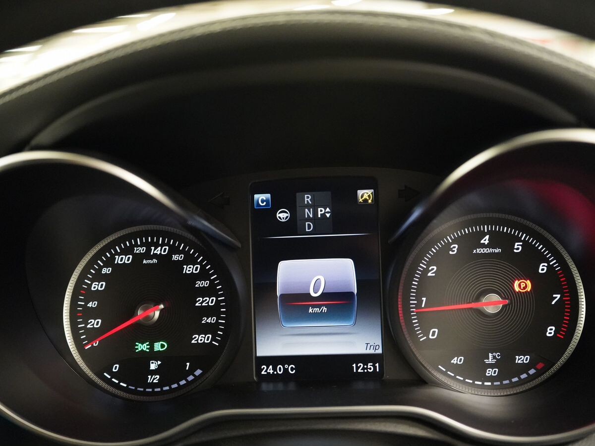 Mercedes-Benz C-Class 2016 - фото автомобиля