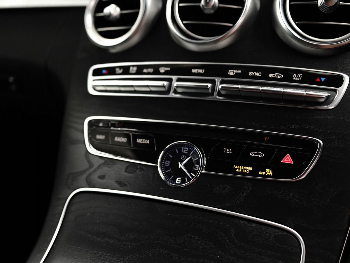 Mercedes-Benz C-Class 2016 - фото автомобиля