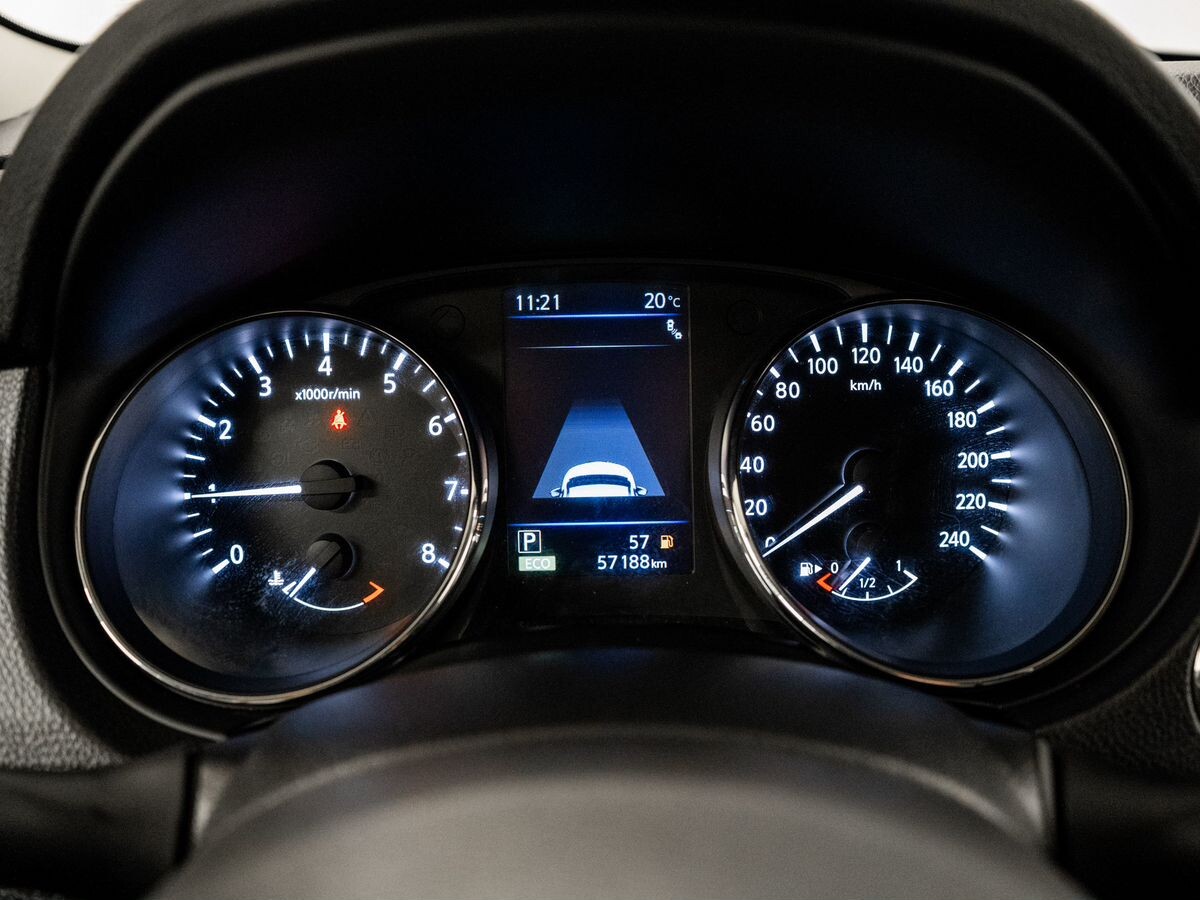 Nissan X-Trail 2021 - фото автомобиля