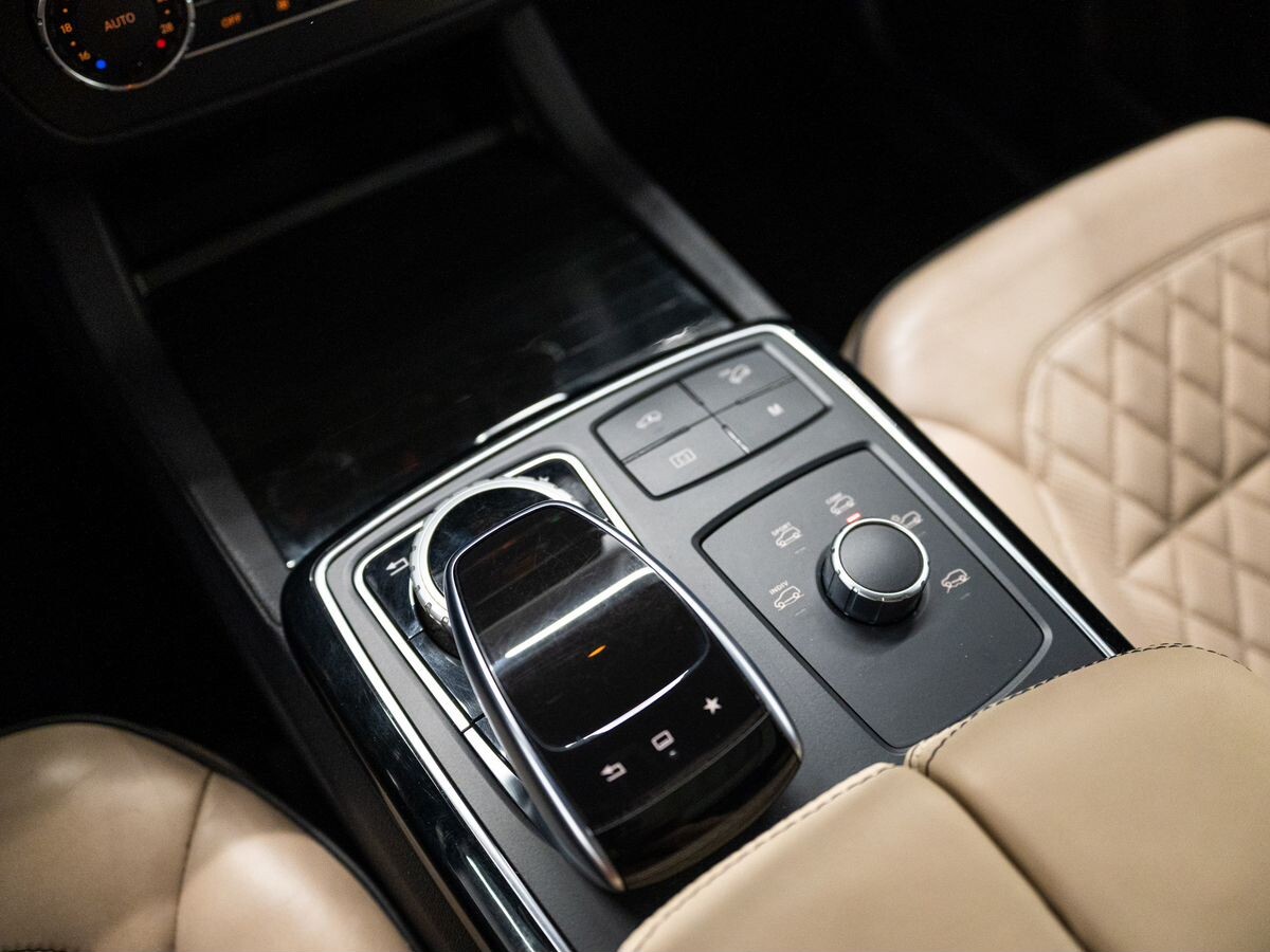 Mercedes-Benz GLS 2016 - фото автомобиля