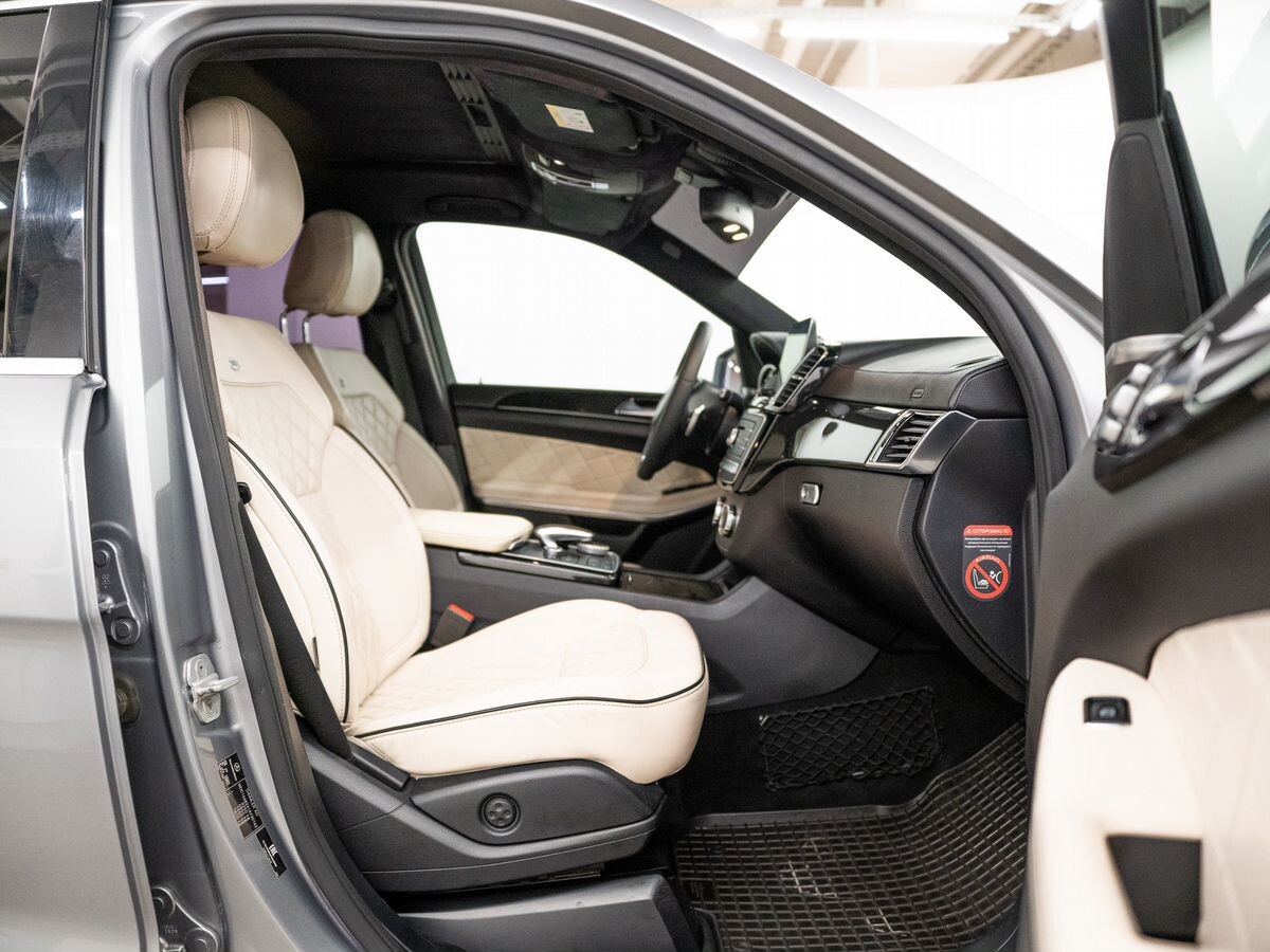 Mercedes-Benz GLS 2016 - фото автомобиля