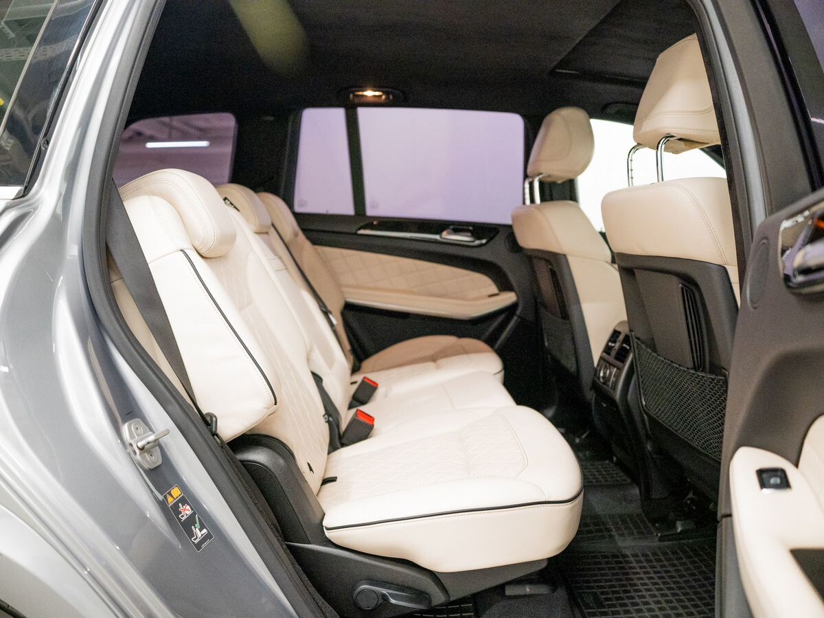 Mercedes-Benz GLS 2016 - фото автомобиля