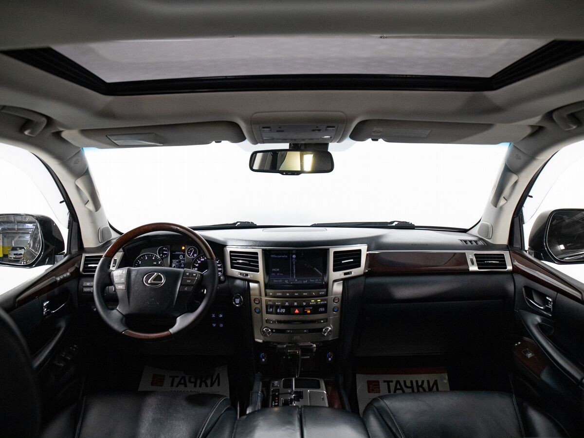 Lexus LX 2012 - фото автомобиля