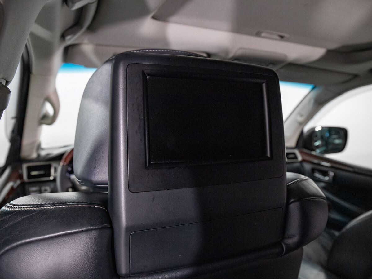 Lexus LX 2012 - фото автомобиля