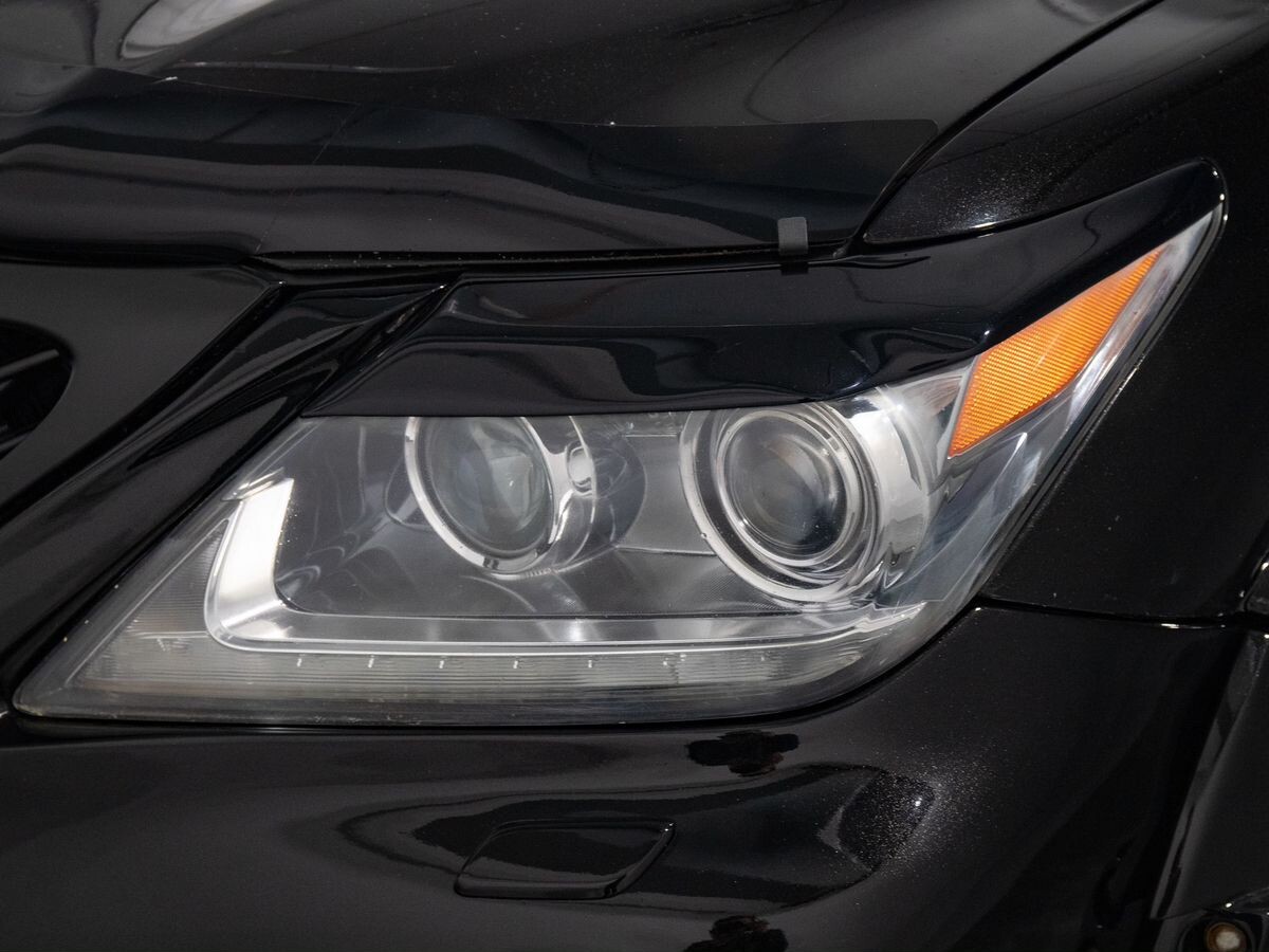 Lexus LX 2012 - фото автомобиля