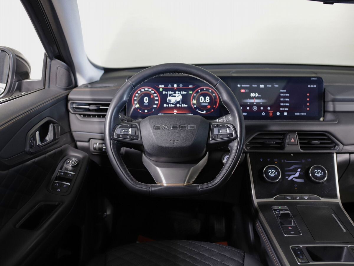 Exeed TXL 2021 - фото автомобиля