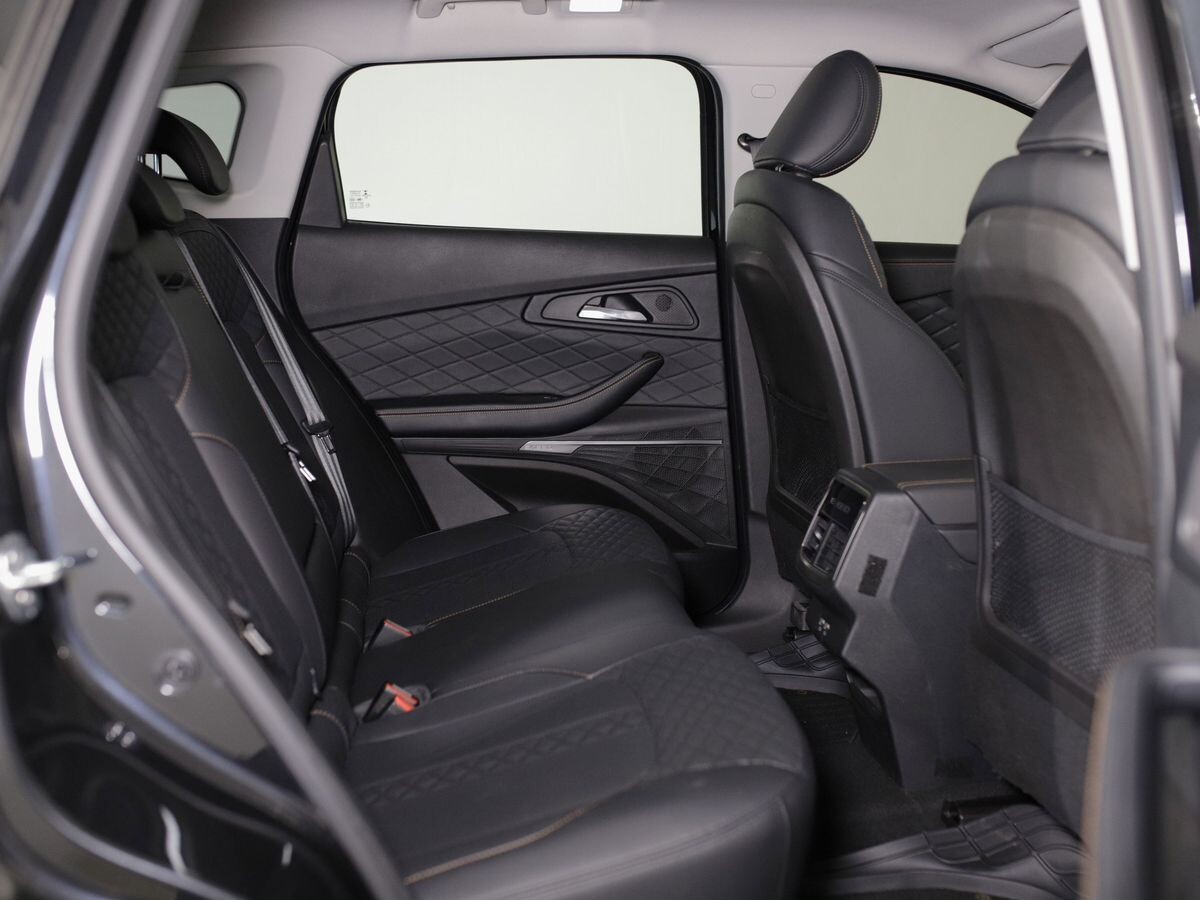 Exeed TXL 2021 - фото автомобиля