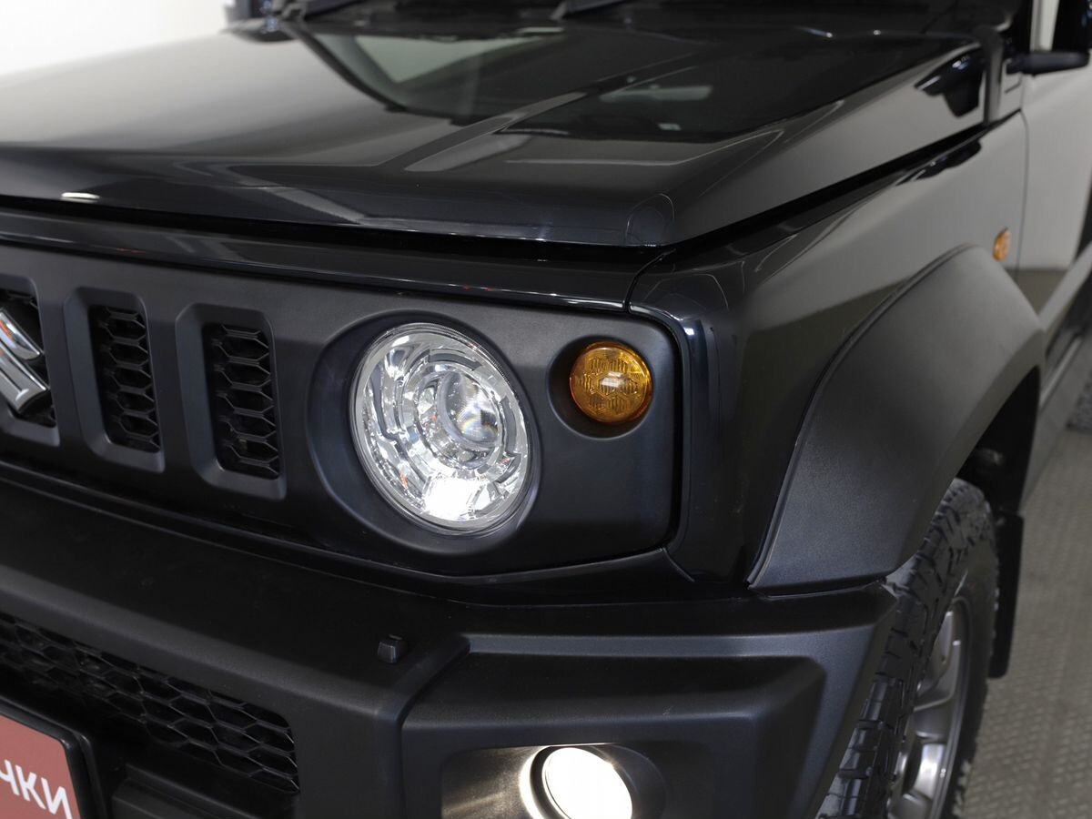 Suzuki Jimny 2021 - фото автомобиля