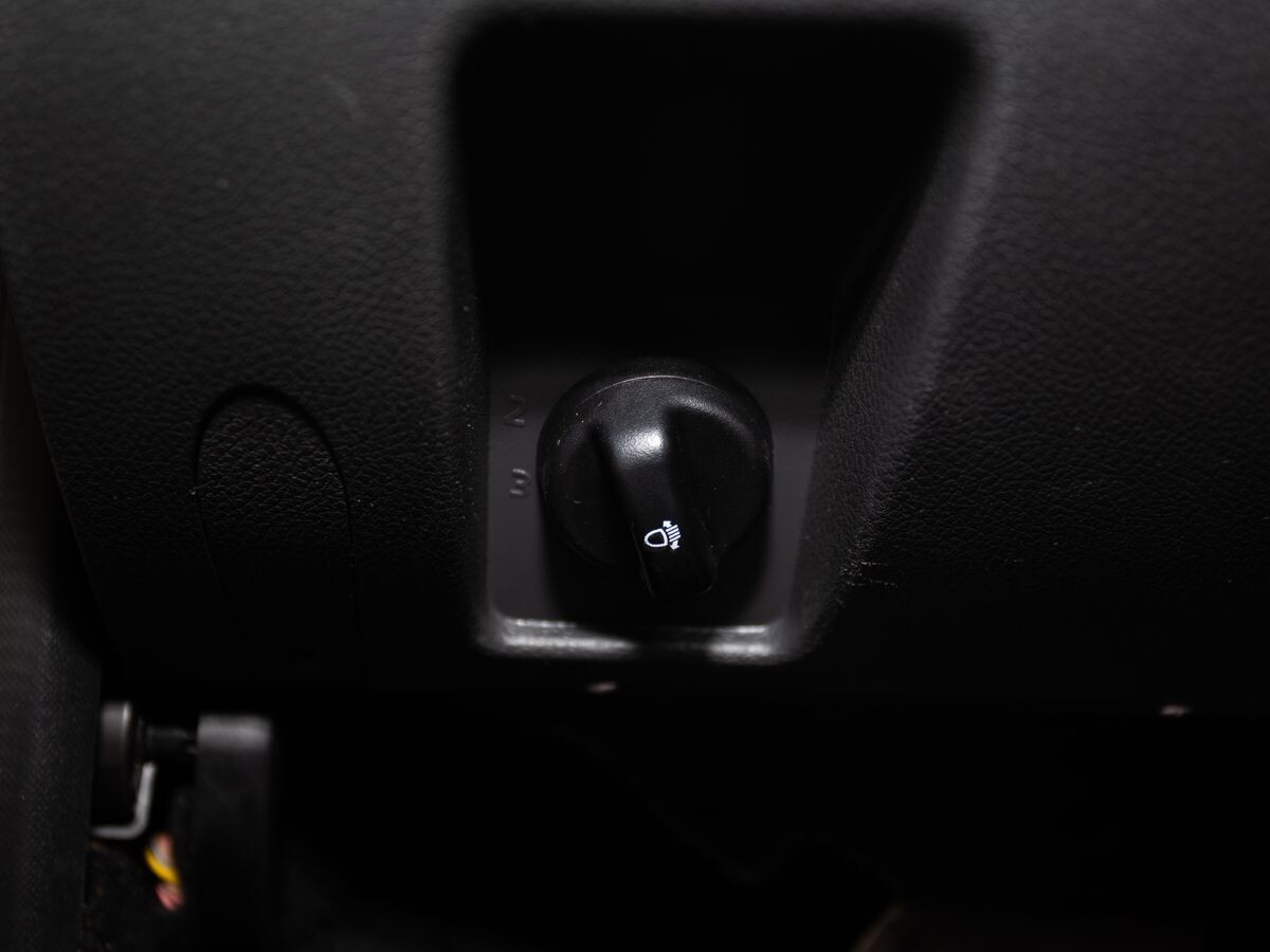 Nissan Terrano 2015 - фото автомобиля