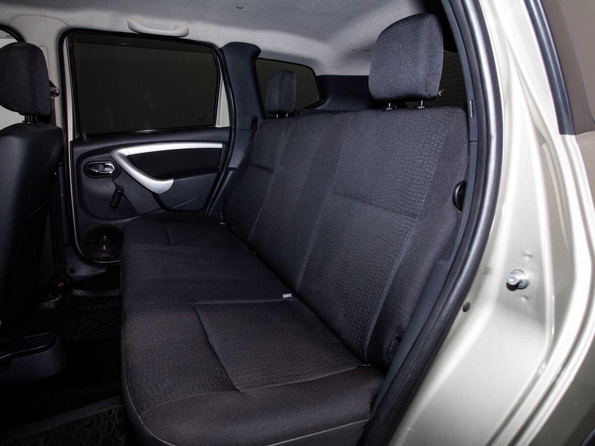 Nissan Terrano 2015 - фото автомобиля