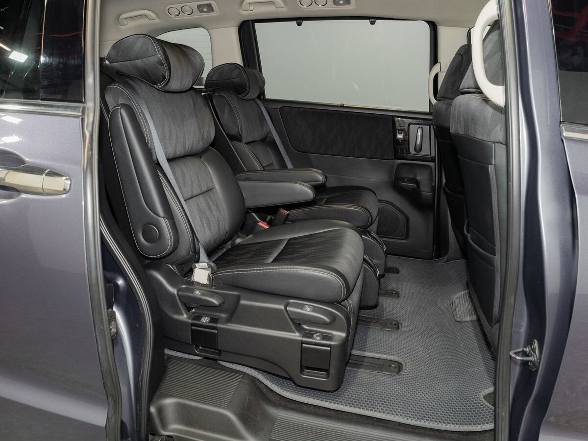 Honda Odyssey 2018 - фото автомобиля