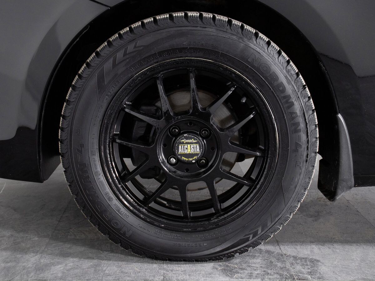 Hyundai Solaris 2014 - фото автомобиля