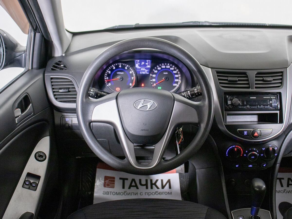 Hyundai Solaris 2014 - фото автомобиля