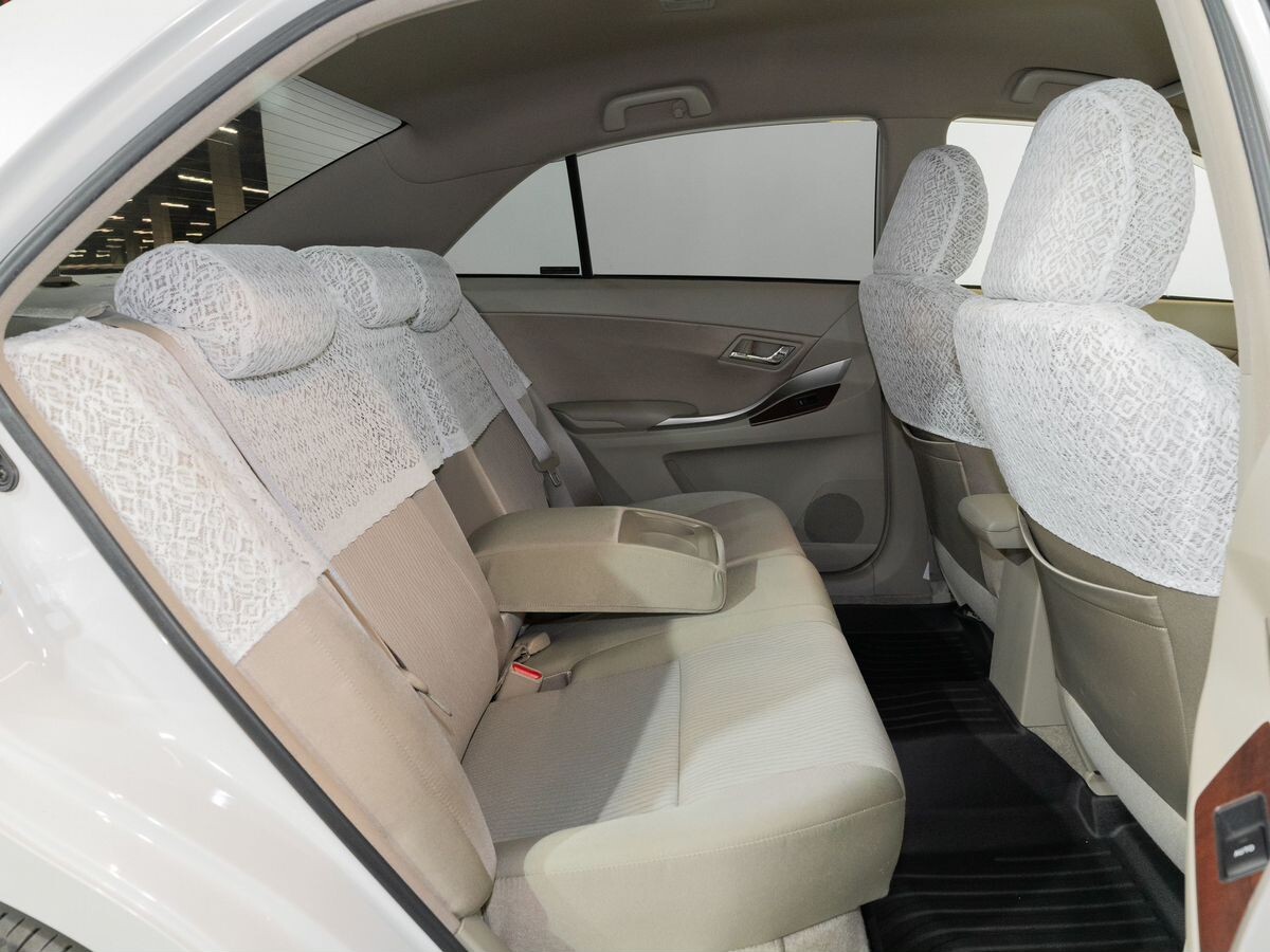 Toyota Premio 2012 - фото автомобиля