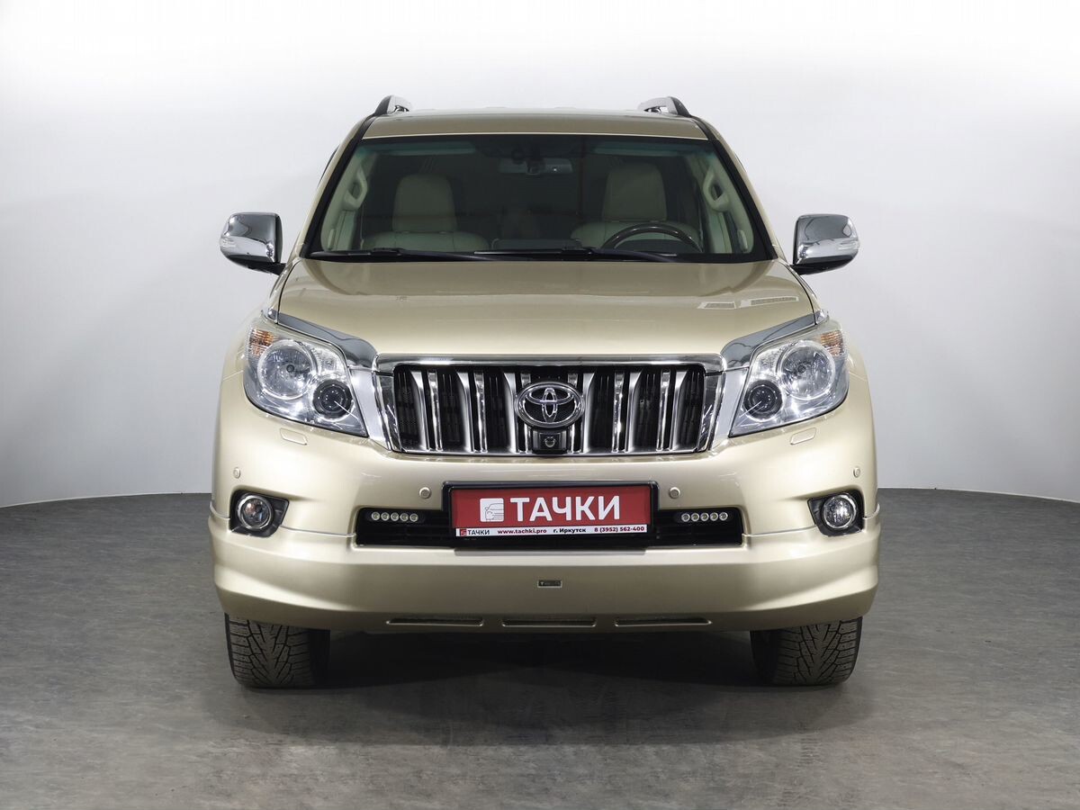 Toyota Land Cruiser Prado 2011 - фото автомобиля