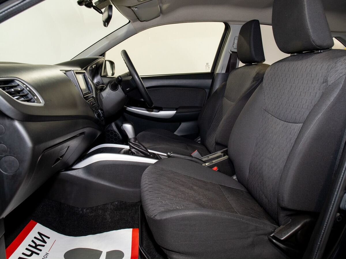 Suzuki Baleno 2016 - фото автомобиля