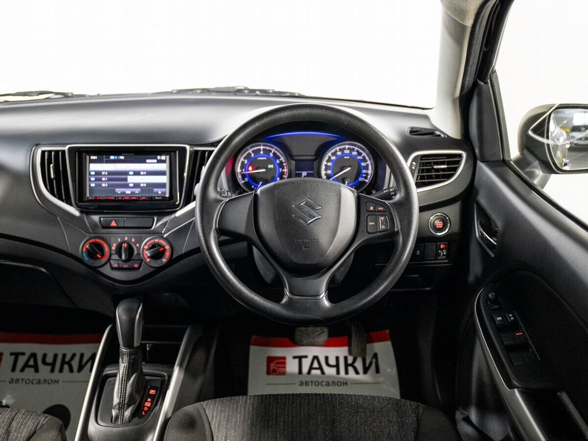 Suzuki Baleno 2016 - фото автомобиля