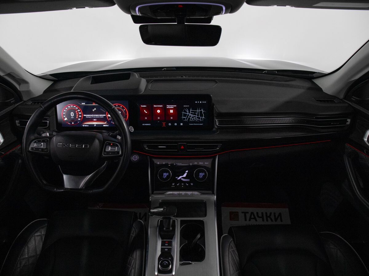 Exeed VX 2022 - фото автомобиля