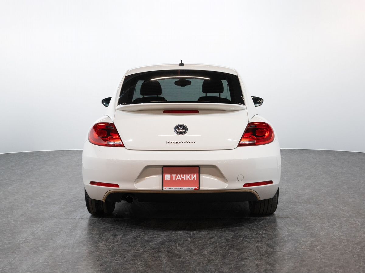 Volkswagen Beetle 2013 - фото автомобиля