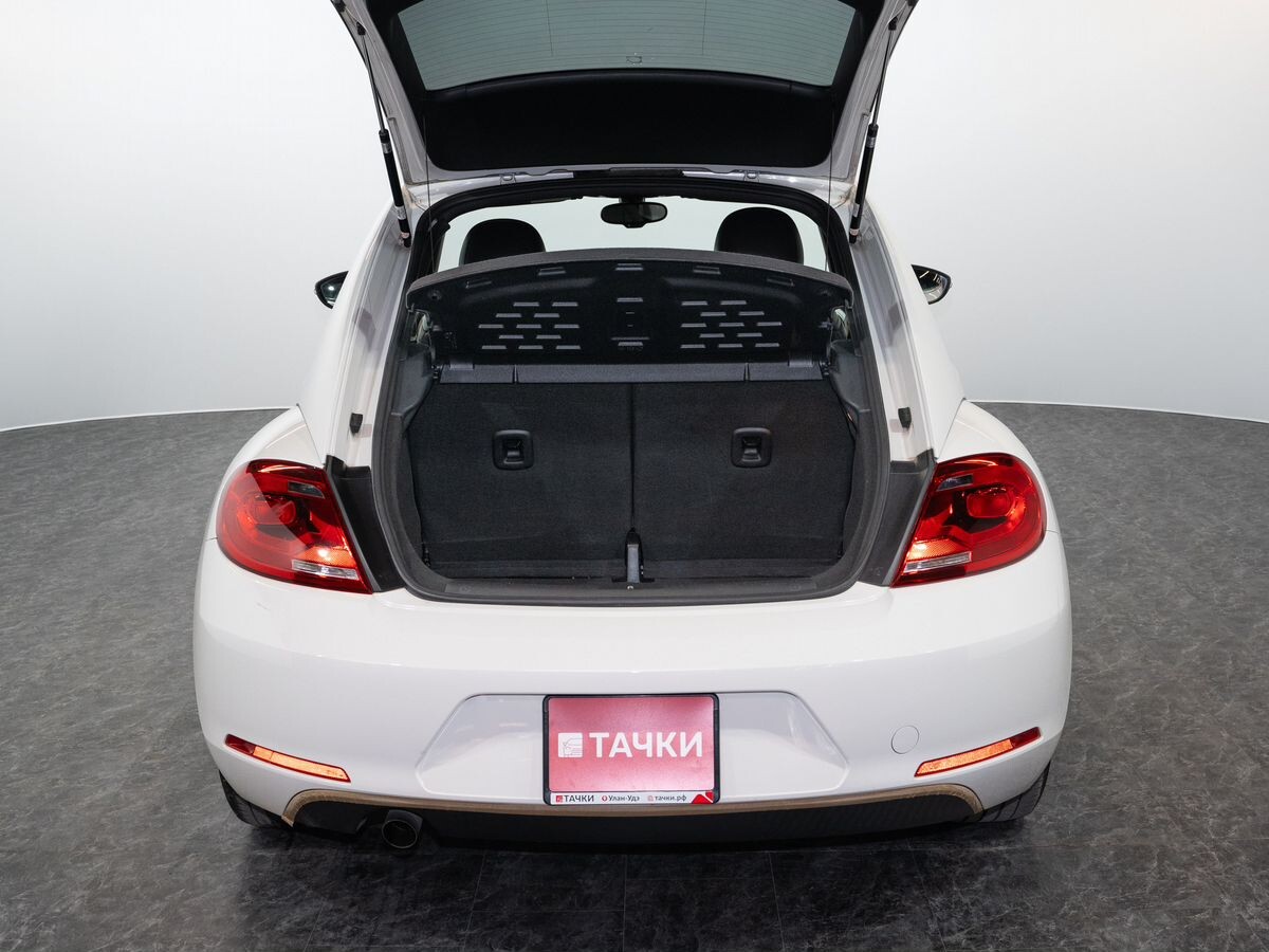 Volkswagen Beetle 2013 - фото автомобиля