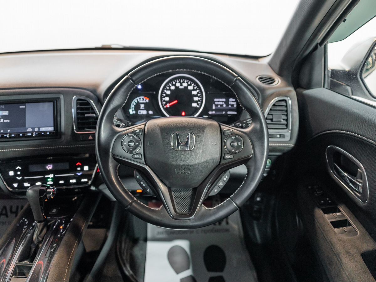 Honda Vezel 2018 - фото автомобиля