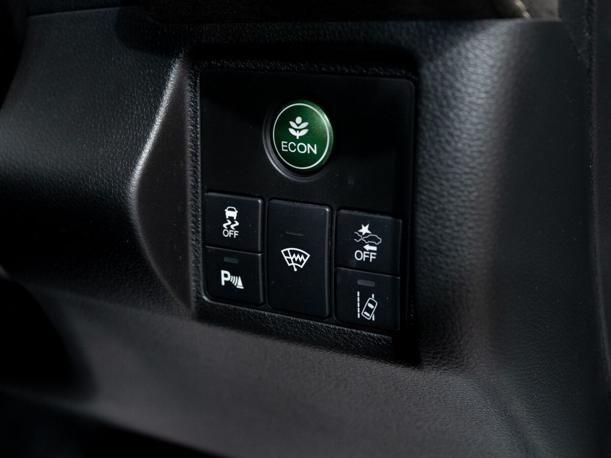 Honda Vezel 2018 - фото автомобиля