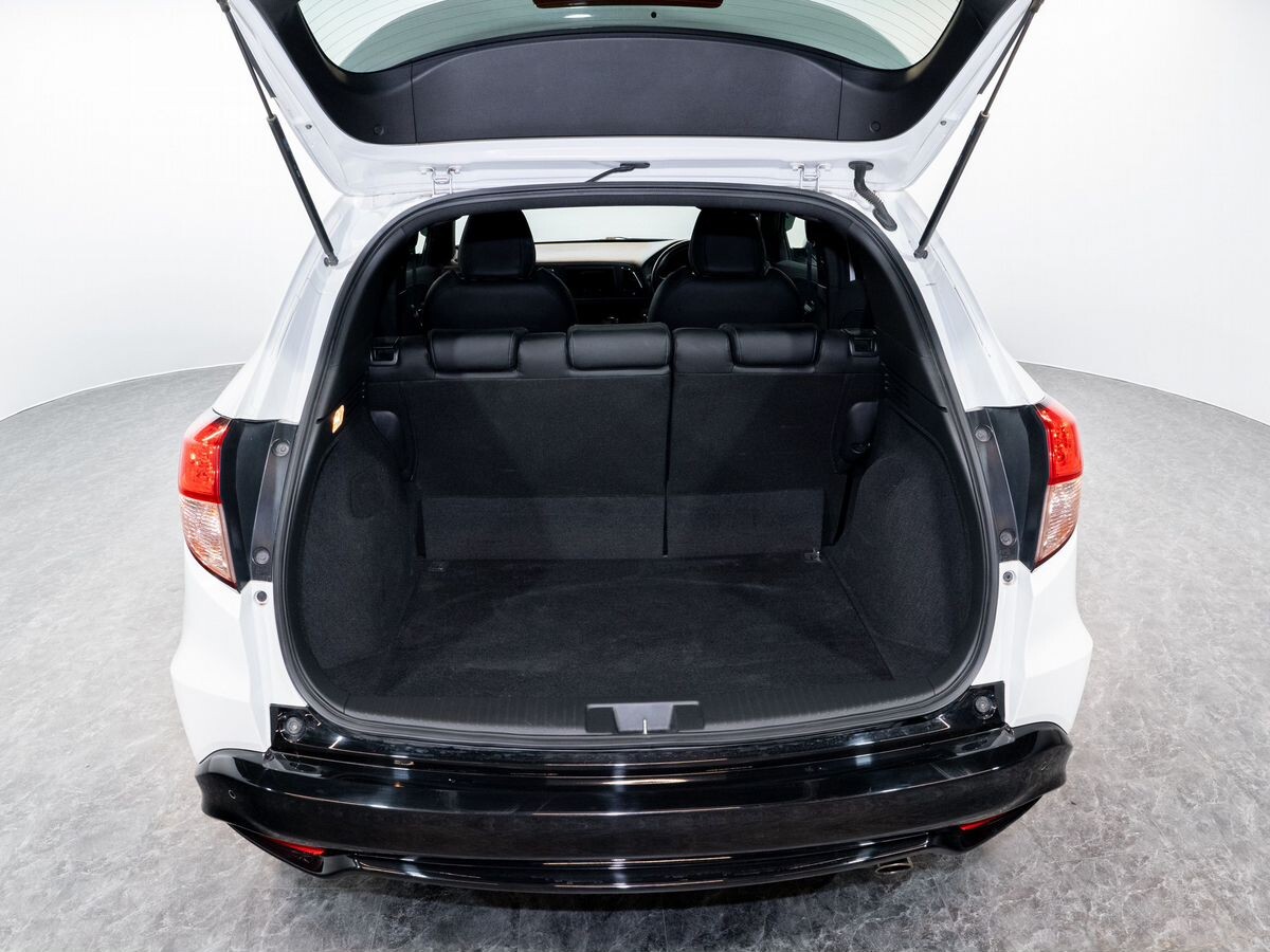 Honda Vezel 2018 - фото автомобиля