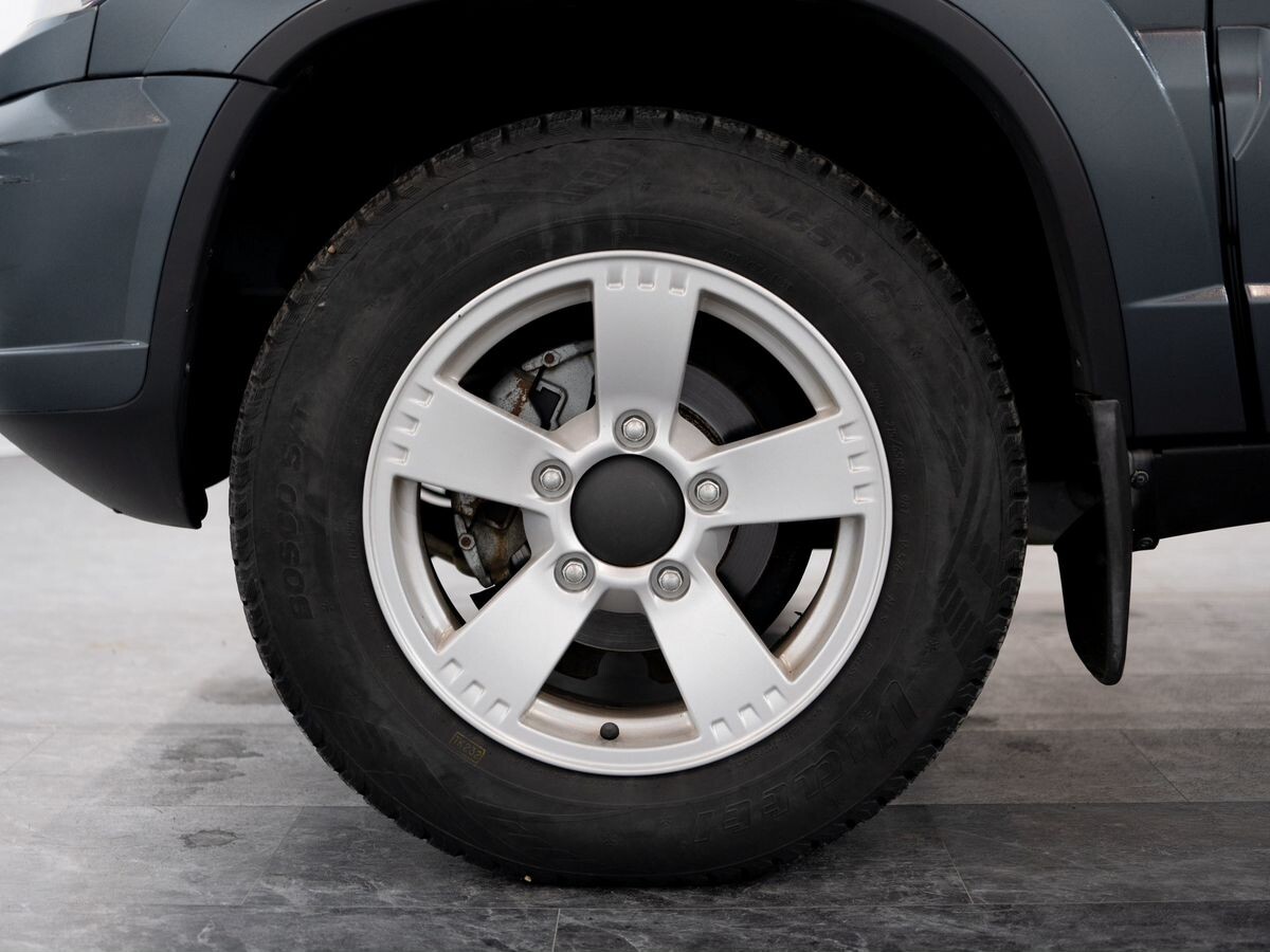 Lada (ВАЗ) Niva 2020 - фото автомобиля