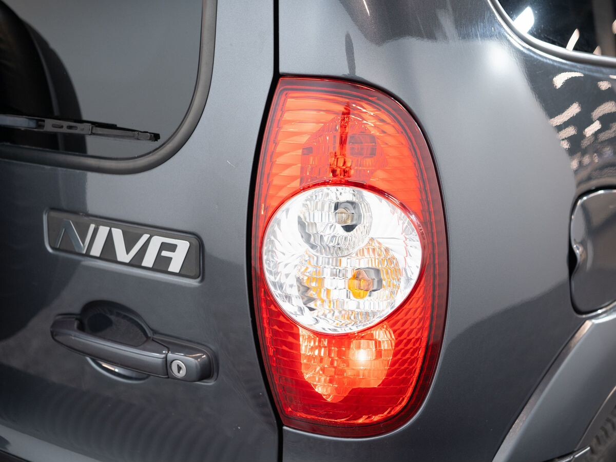 Lada (ВАЗ) Niva 2020 - фото автомобиля