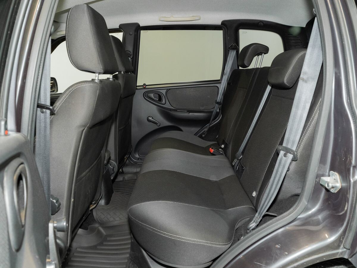 Lada (ВАЗ) Niva 2020 - фото автомобиля