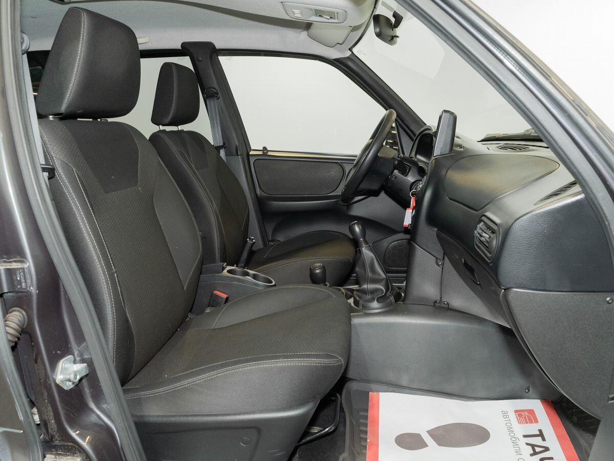 Lada (ВАЗ) Niva 2020 - фото автомобиля