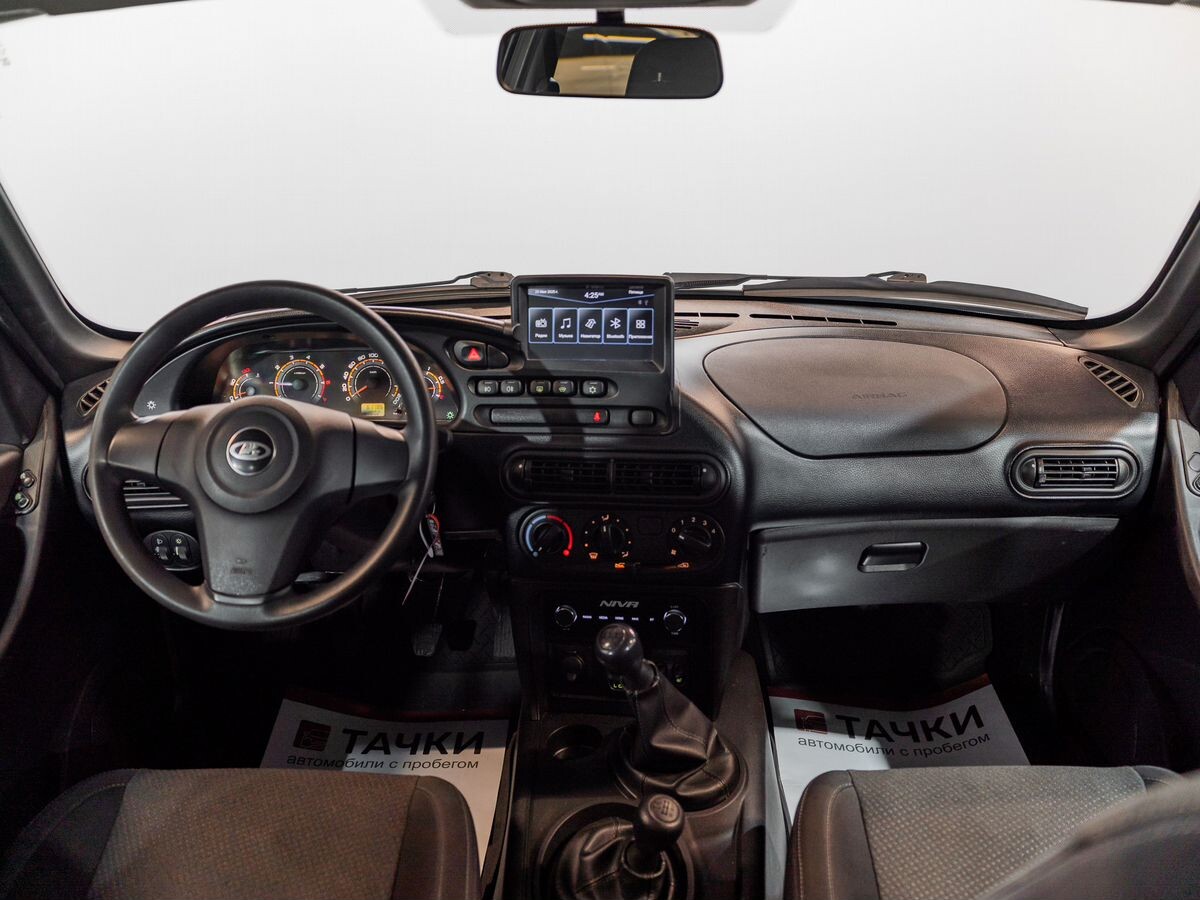 Lada (ВАЗ) Niva 2020 - фото автомобиля