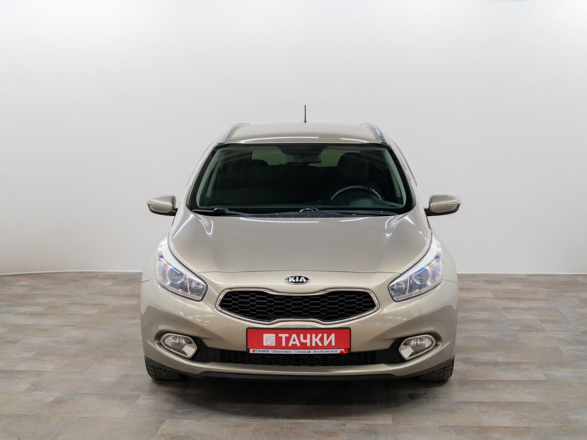 Kia Ceed 2014 - фото автомобиля