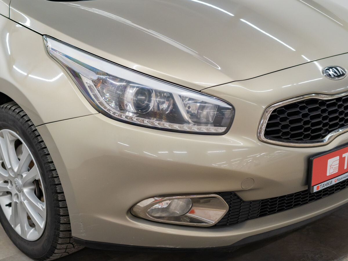 Kia Ceed 2014 - фото автомобиля