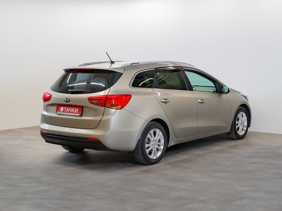 Kia Ceed 2014 - фото автомобиля