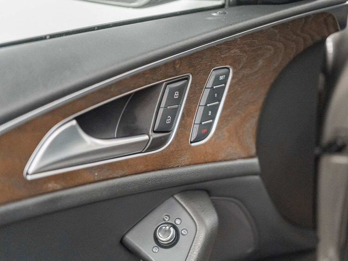 Audi A6 2013 - фото автомобиля