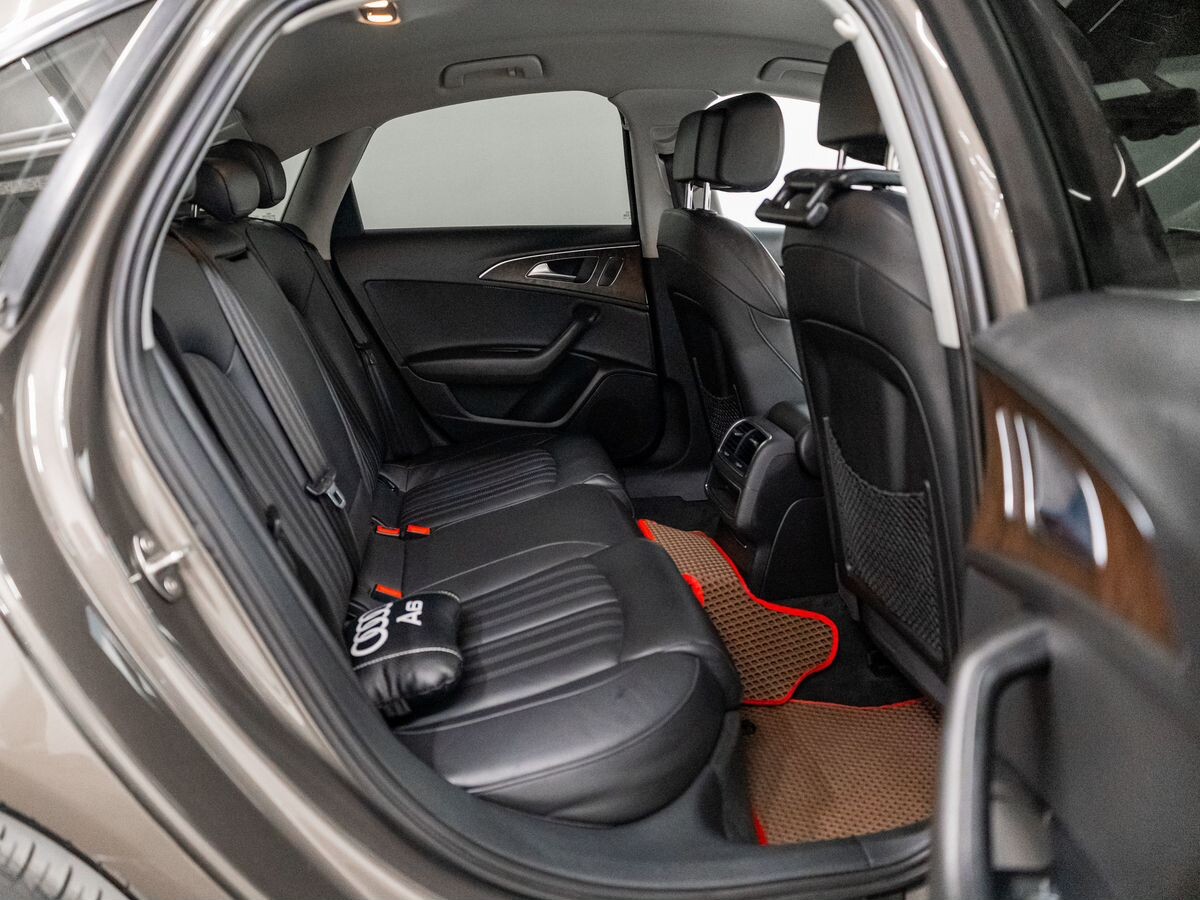 Audi A6 2013 - фото автомобиля