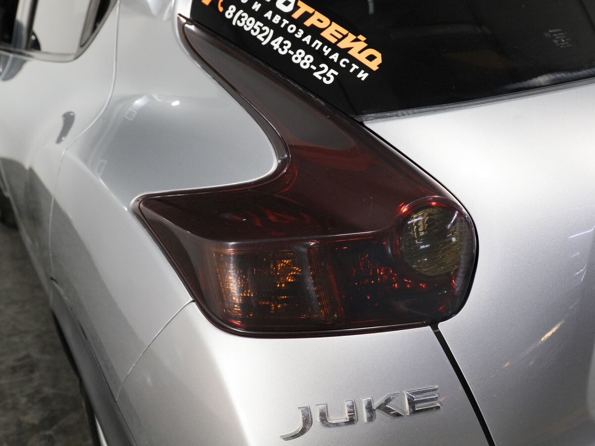 Nissan Juke 2011 - фото автомобиля