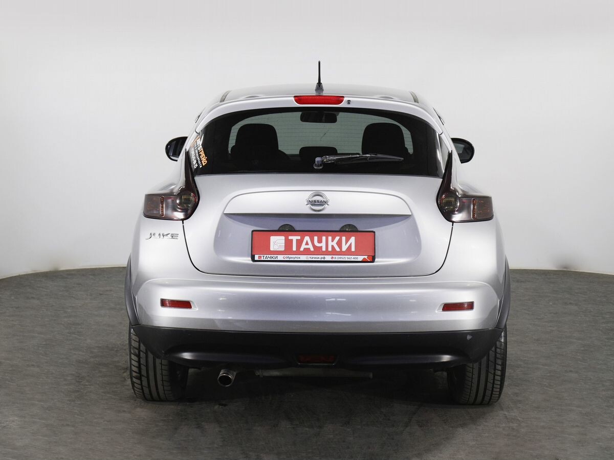 Nissan Juke 2011 - фото автомобиля